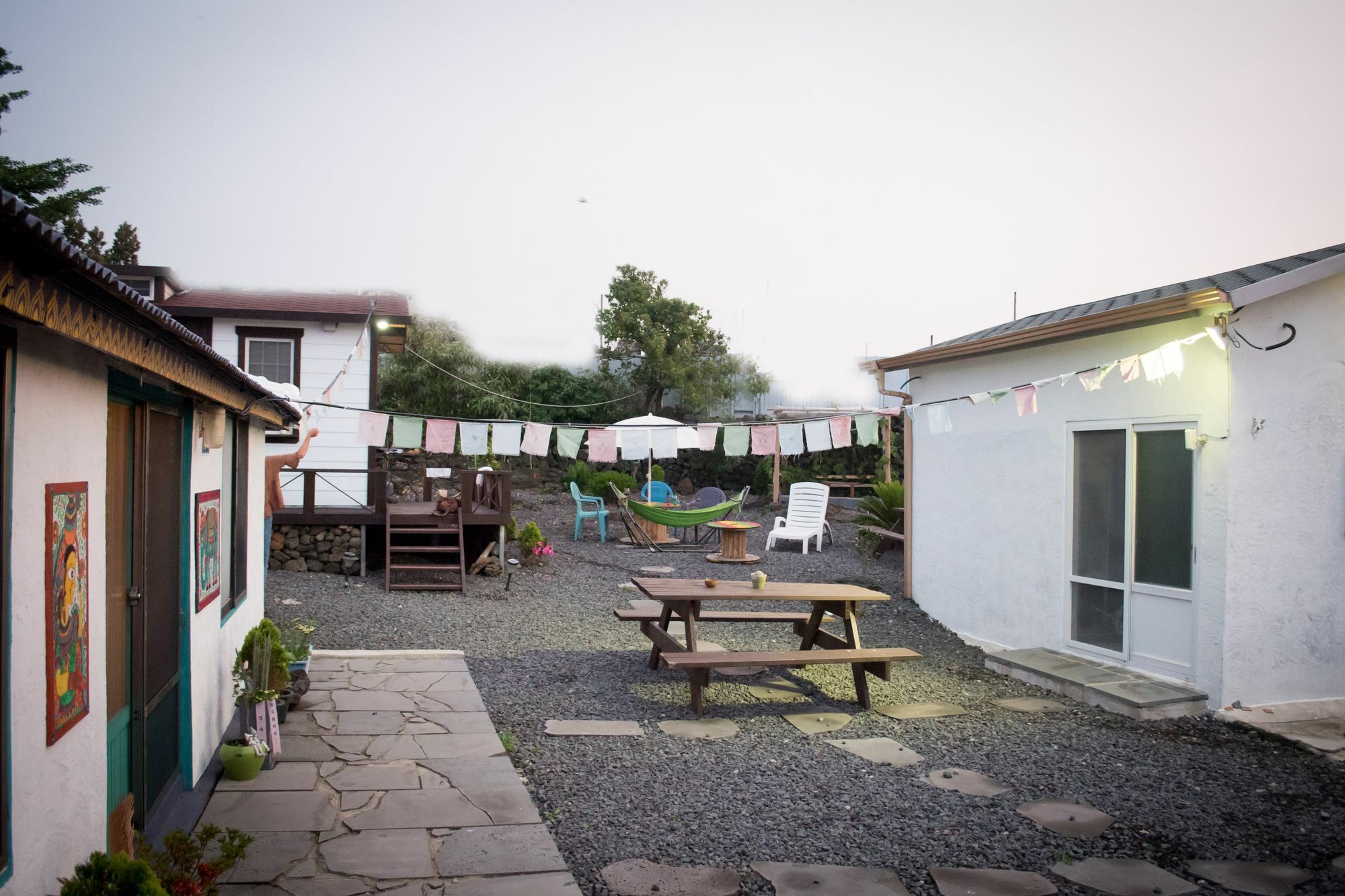 Shanti Shanti Guest House Jeju Exterior photo